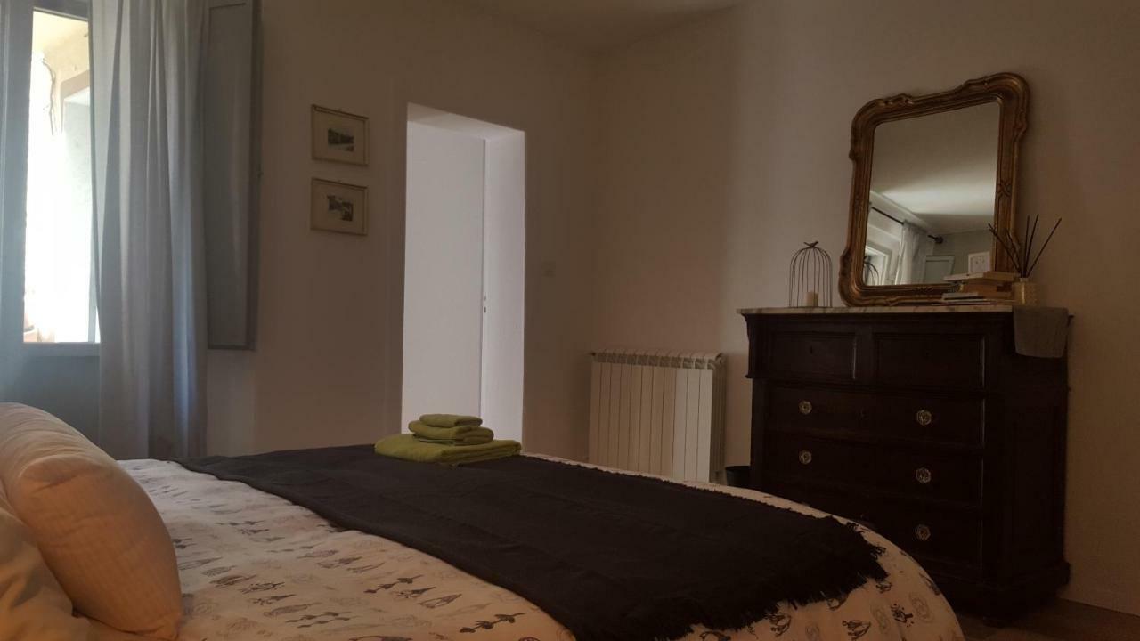 La Volpe E L'Uva B&B 피아차암머리나 외부 사진